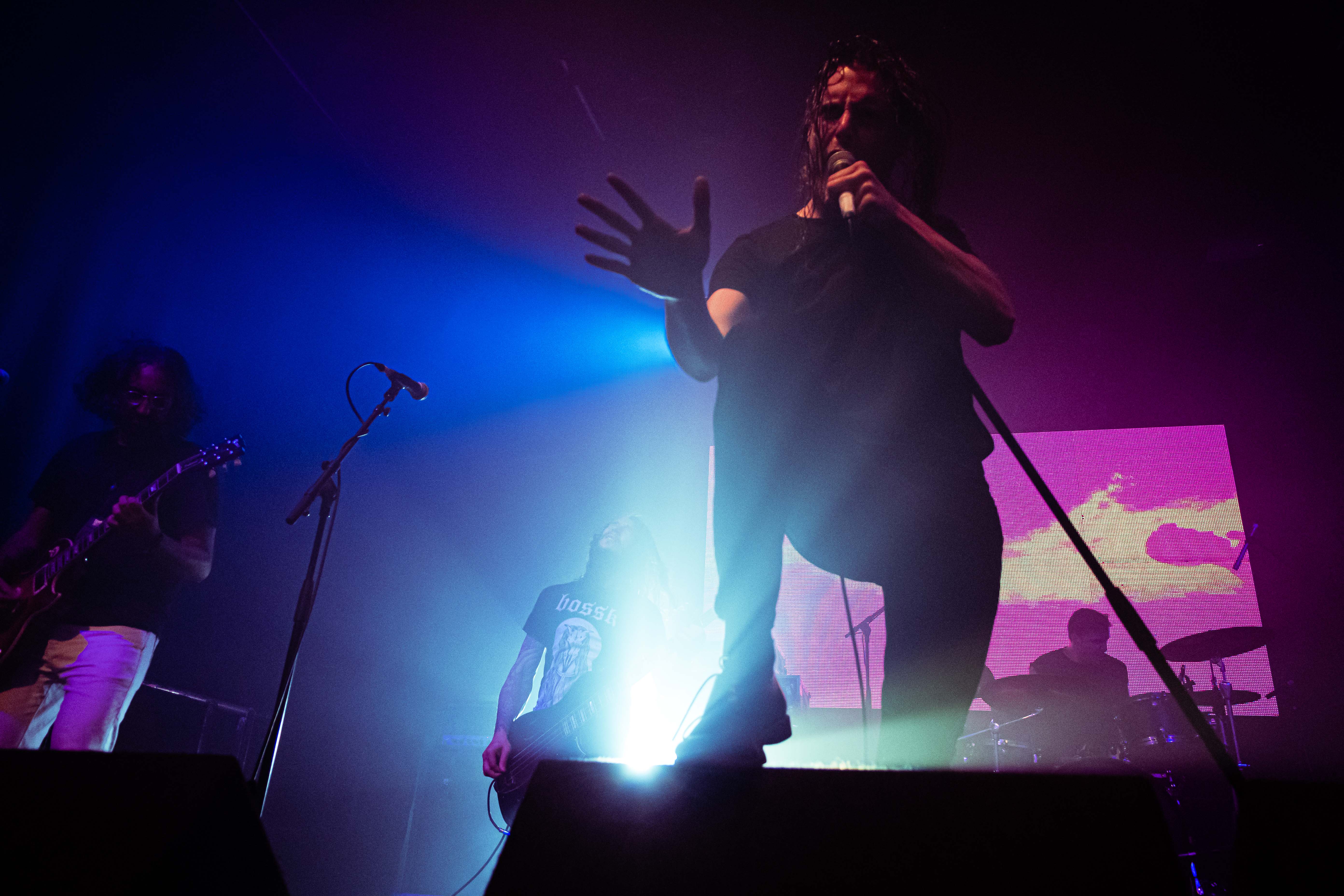 LIVE REVIEW: Deafheaven & Touché Amoré @ SWX, Bristol - Distorted Sound ...