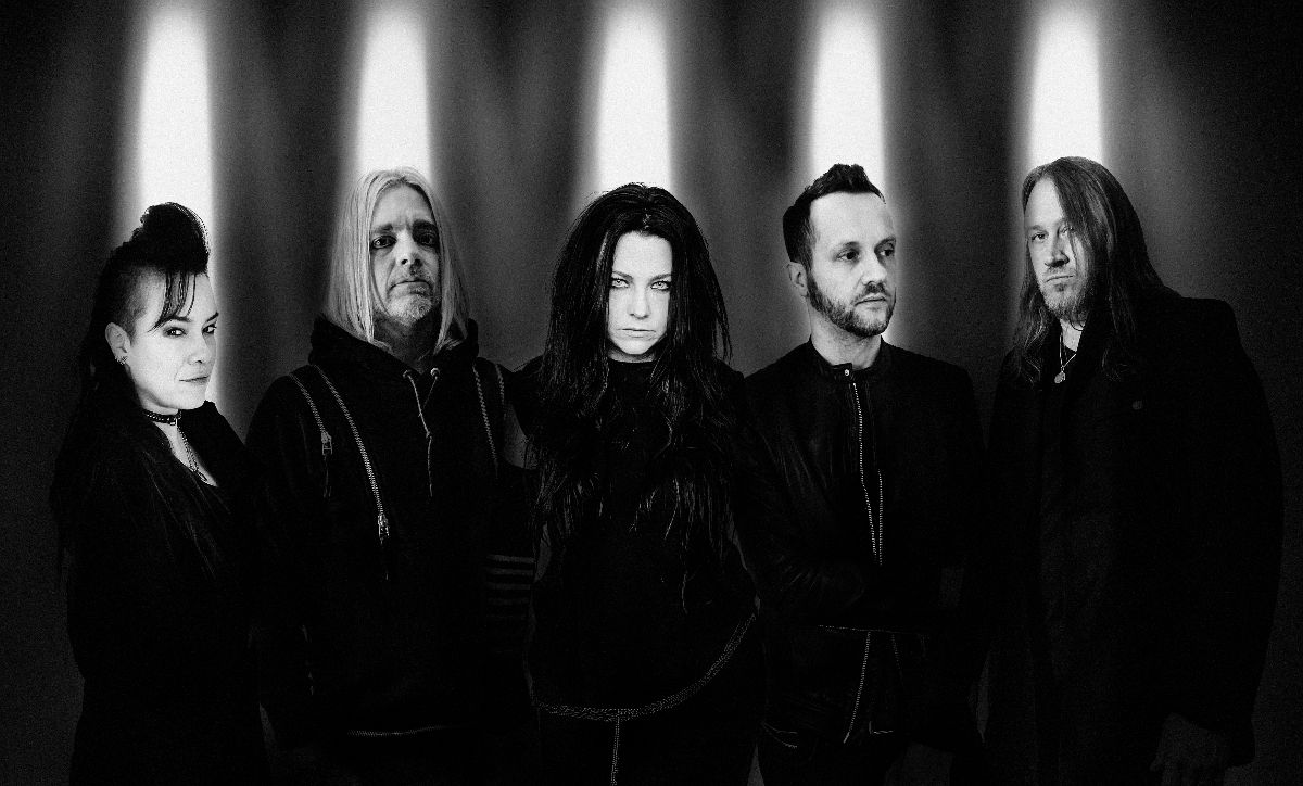 Evanescence Release New Song Better Without You Distorted Sound Magazine Now look around and remember your friends if you can. evanescence release new song better