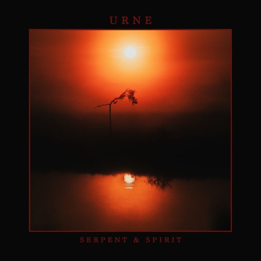 Serpent Spirit Urne