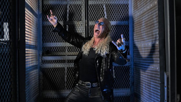Dee Snider releases new music video for ‘Stand’ – Distorted Sound Magazine