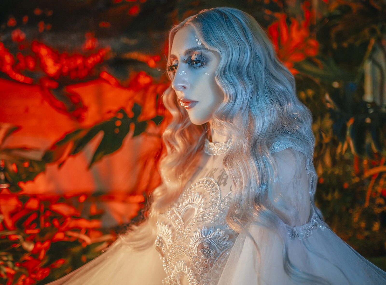 Lingua Ignota releases new music video for &#39;PERPETUAL FLAME OF CENTRALIA&#39; - Distorted Sound Magazine