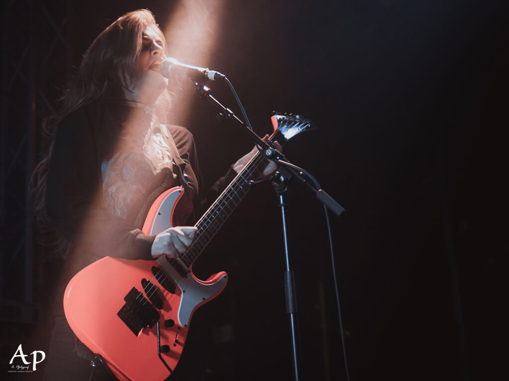 Heriot live @ The Dome, London. Photo Credit: Anne Pfalzgraf