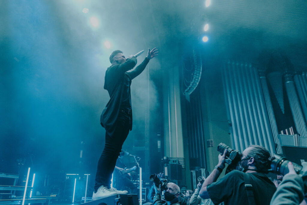 TesseracT live @ Eventim Apollo, London. Photo Credit: Karolina Janikunaite