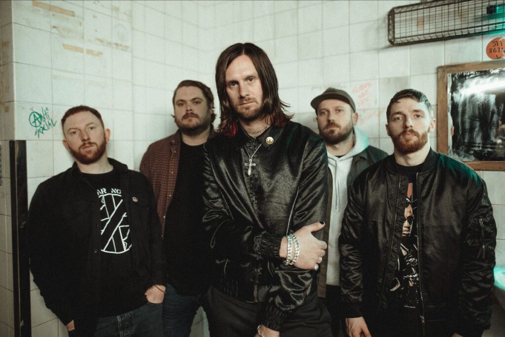 While She Sleeps 2022