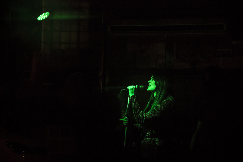 Alunah live @ Desertfest London. Photo Credit: Jessy Lotti