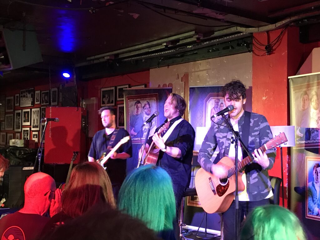 Lacey live @ The 100 Club, London. Photo Credit: Jazmin L'Amy