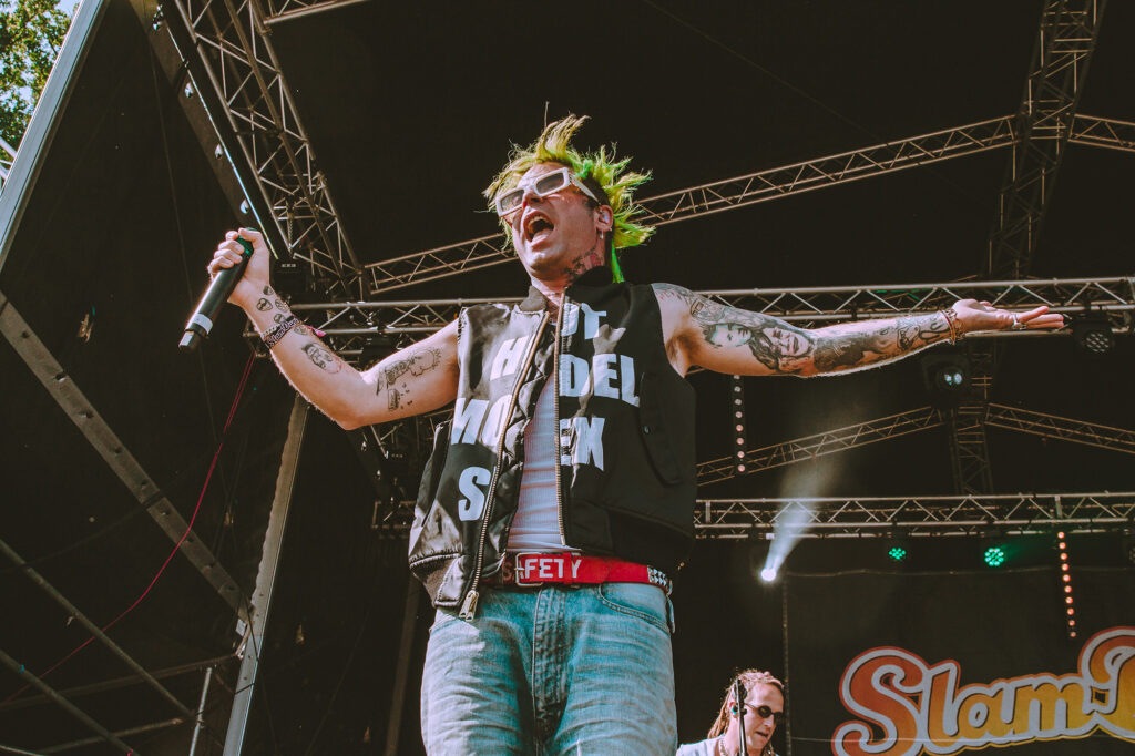 Mod Sun live @ Slam Dunk Festival 2022 - South. Photo Credit: Dev Place Photos