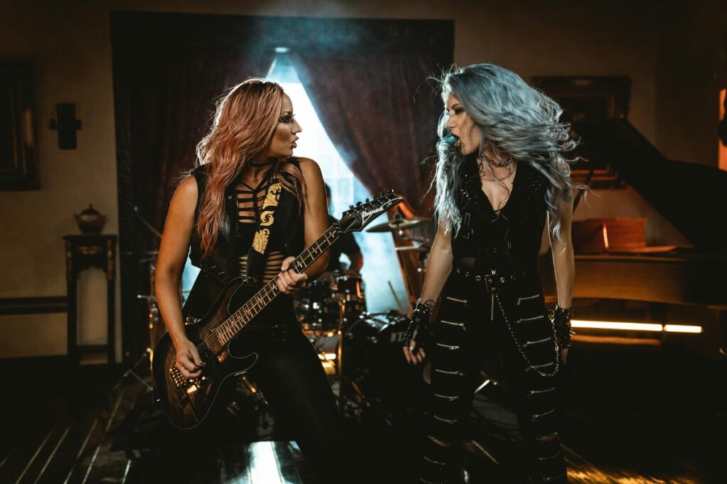 Nita Strauss 2022-1