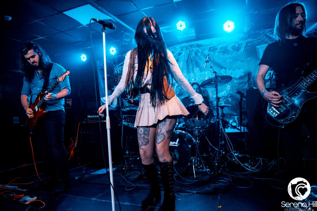 Alunah live @ Rabidfest 2022. Photo Credit: Serena Hill Photography