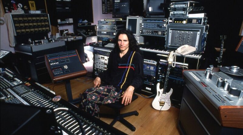 Steve Vai 2023