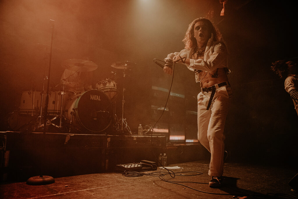 Static Dress live @ O2 Academy Islington, London. Photo Credit: Karolina Janikunaite