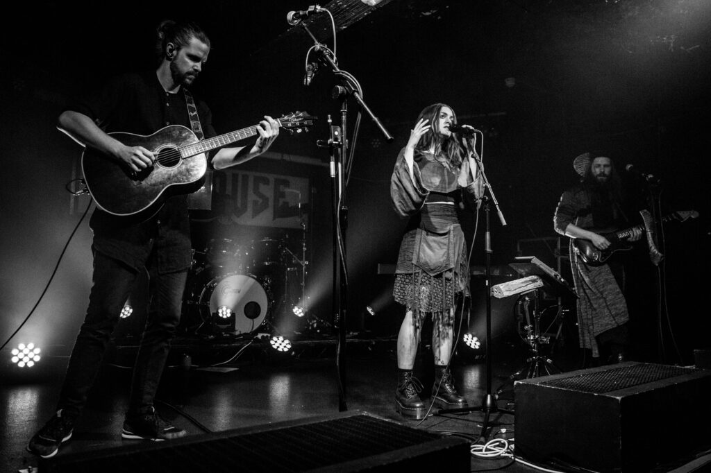 Kalandra live @ The Cathouse, Glasgow. Photo Credit: Duncan McCall