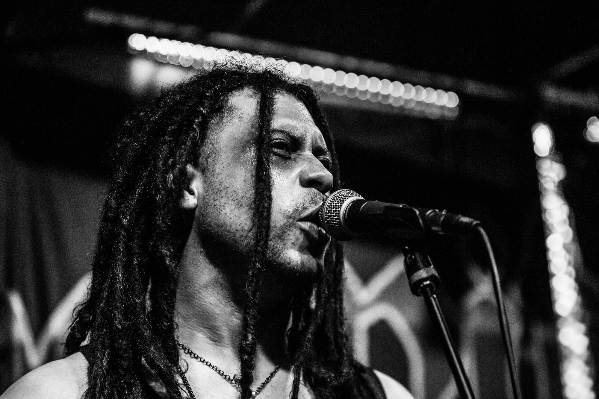 Bewitcher live @ Slay, Glasgow. Photo Credit: Duncan McCall