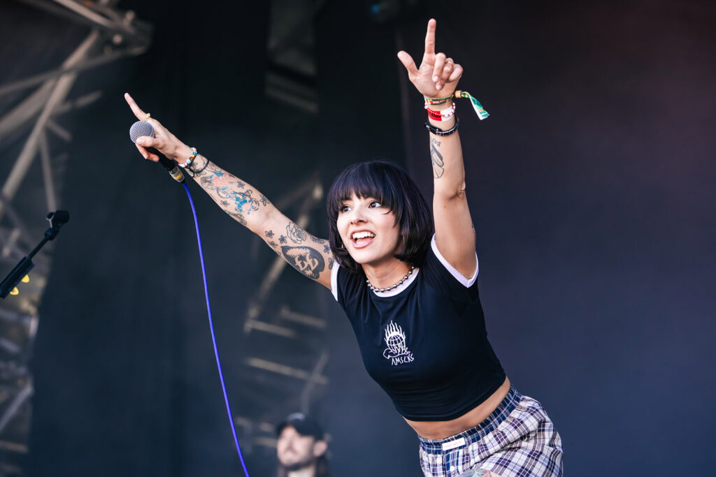 Karen Dió live @ 2000trees Festival 2025. Photo Credit: Jez Pennington