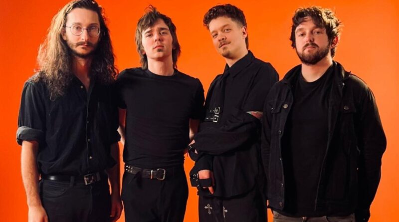 Mother Vulture 2025-1