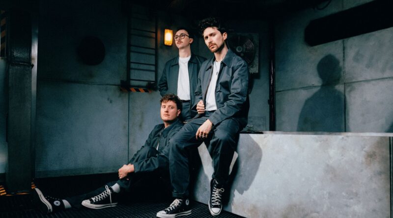 Holding Absence 2026