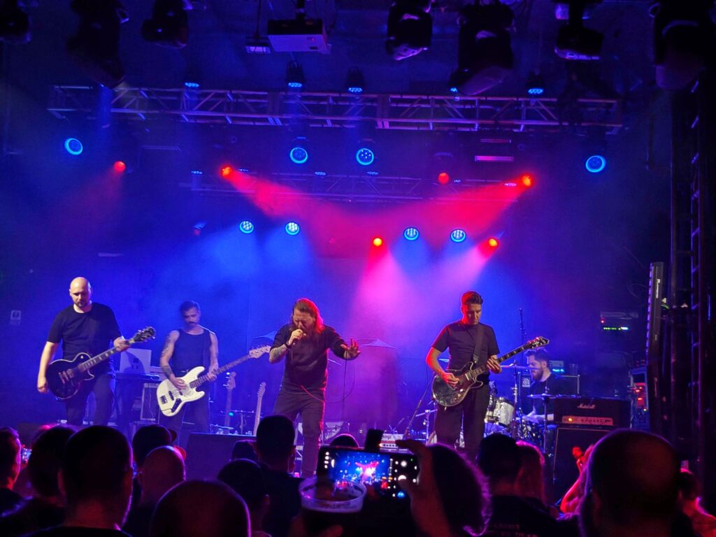 Dimscûa live @ Electric Ballroom, London. Photo Credit: Chris Hart